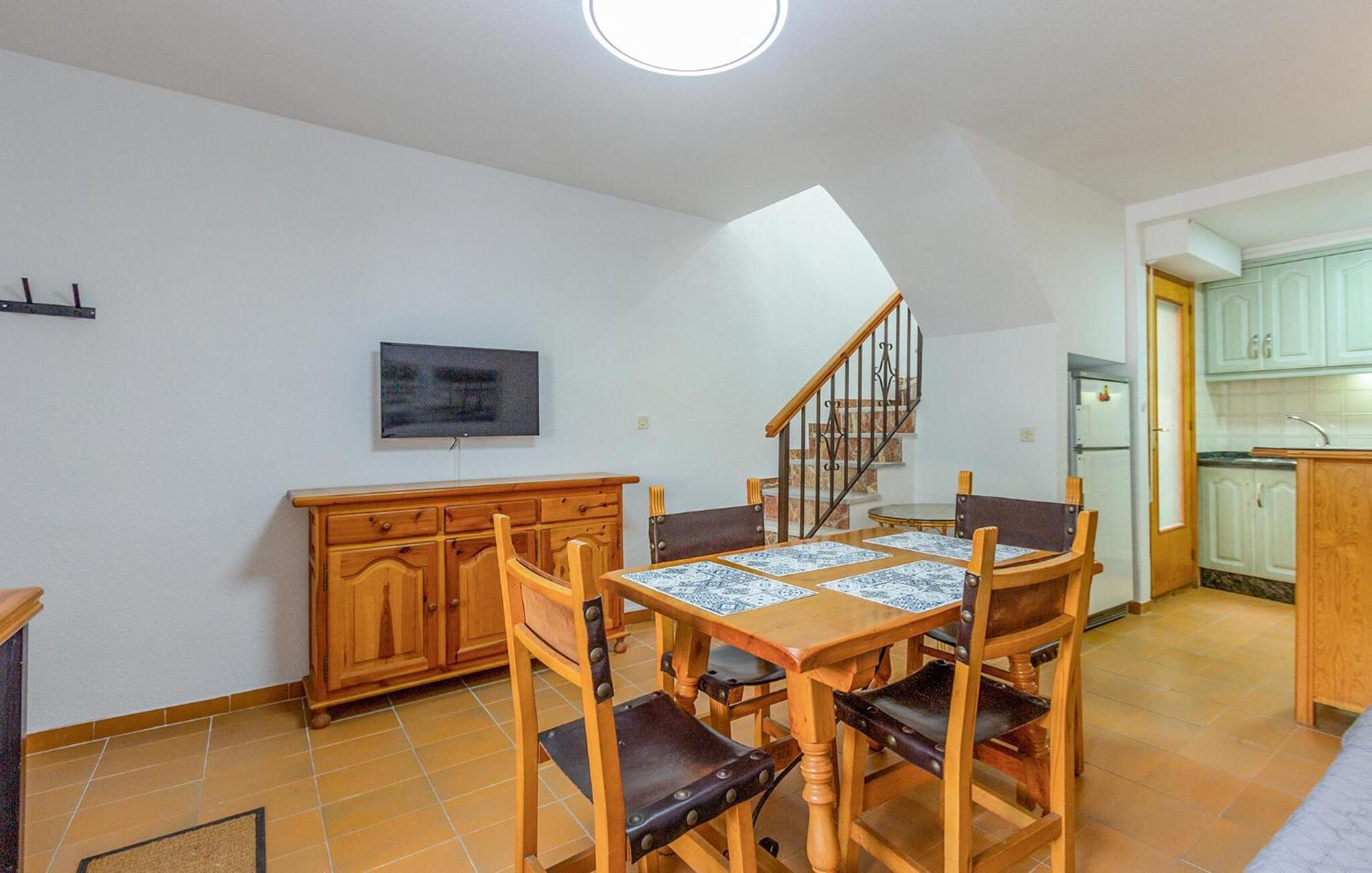 2 Bedroom Awesome Home In Santa Pola Exteriör bild