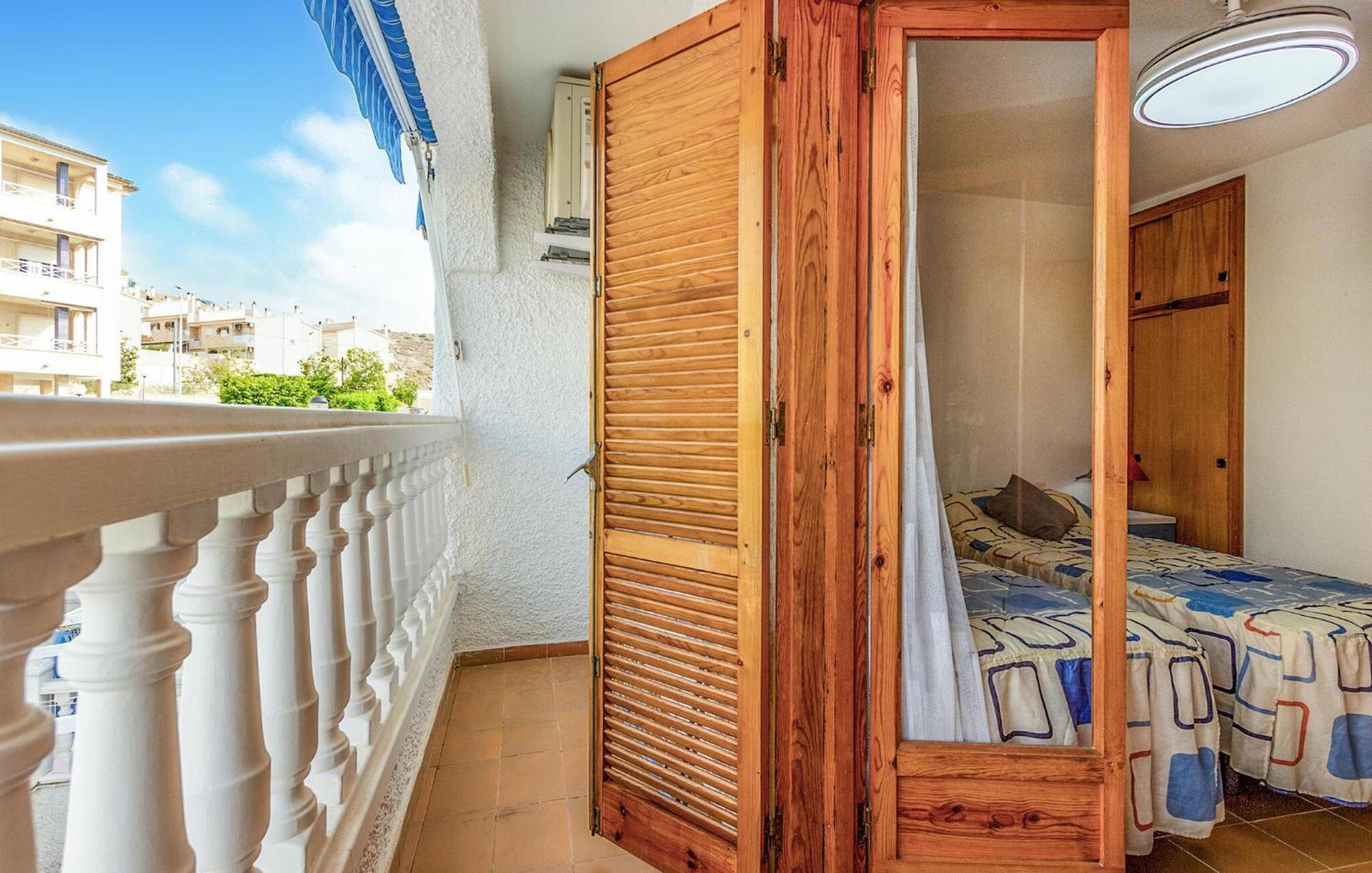 2 Bedroom Awesome Home In Santa Pola Exteriör bild